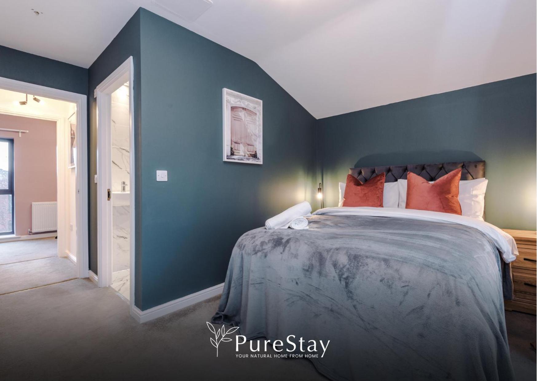 Stunning Five Bedroom Manchester House With Free Parking By Purestay Short Lets & Serviced Accommodation Экстерьер фото